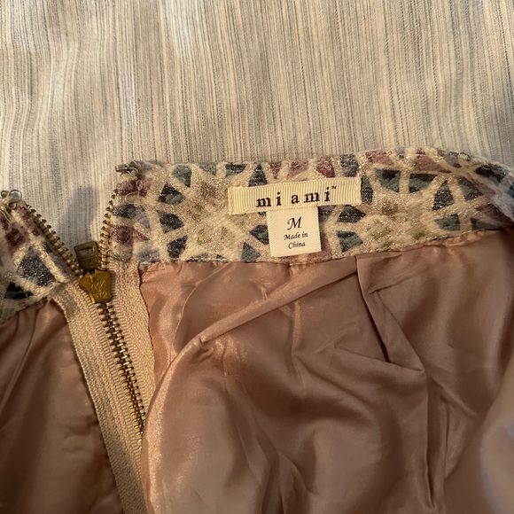 Multicolored mini skirt - Picture 3 of 3